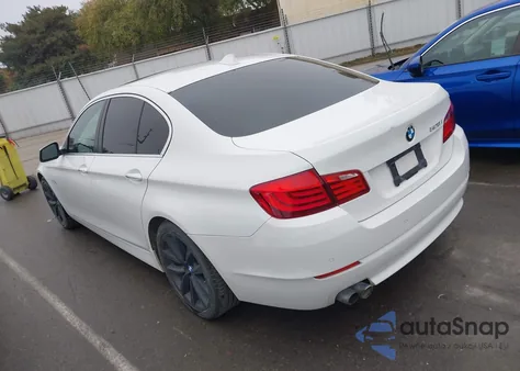 2013 BMW 528I из США, поврежденный, VIN WBAXG5C51DD234092